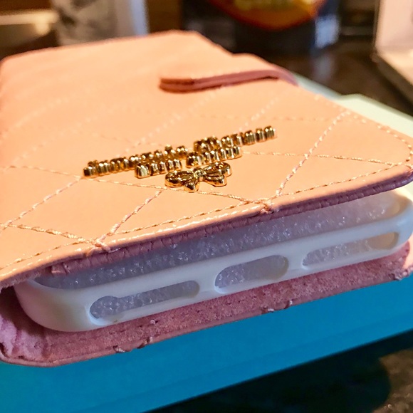 Samantha Thavasa Petit Choice iPhone 7 Plus Case - Picture 4 of 6